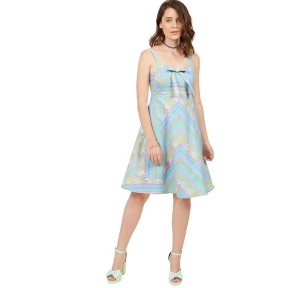 ModCloth Yours to Adore in Geometric Blue Pastel Color A-Line Bow Size Small - Picture 1 of 8